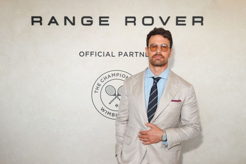 Theo James is now Kai's gentleman of choice