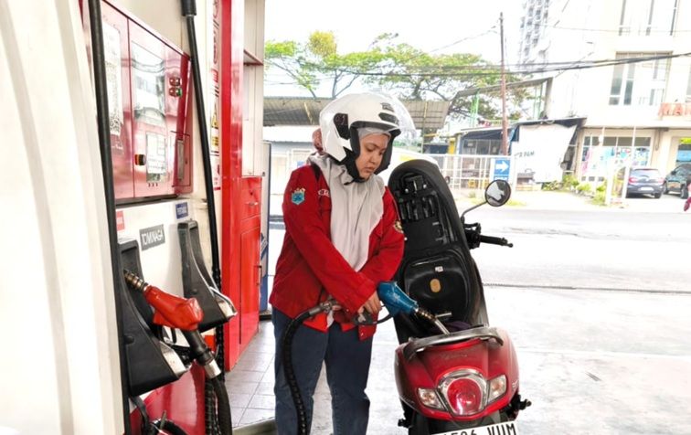 Harga minyak mentah dunia melonjak, Pertamax masih belum naik