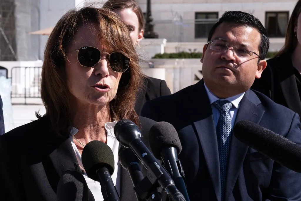Prosecutor drops felony intimidation case against Louisiana attorney general
