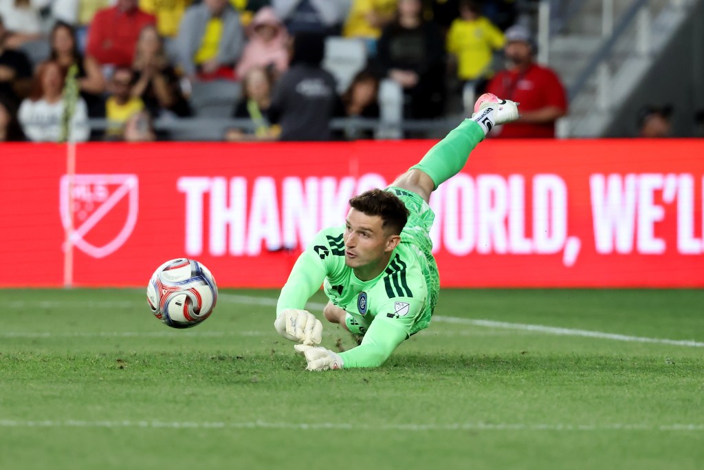 Matt Freese gets heavily booed in first game back with NYCFC after USMNT World Cup blunder