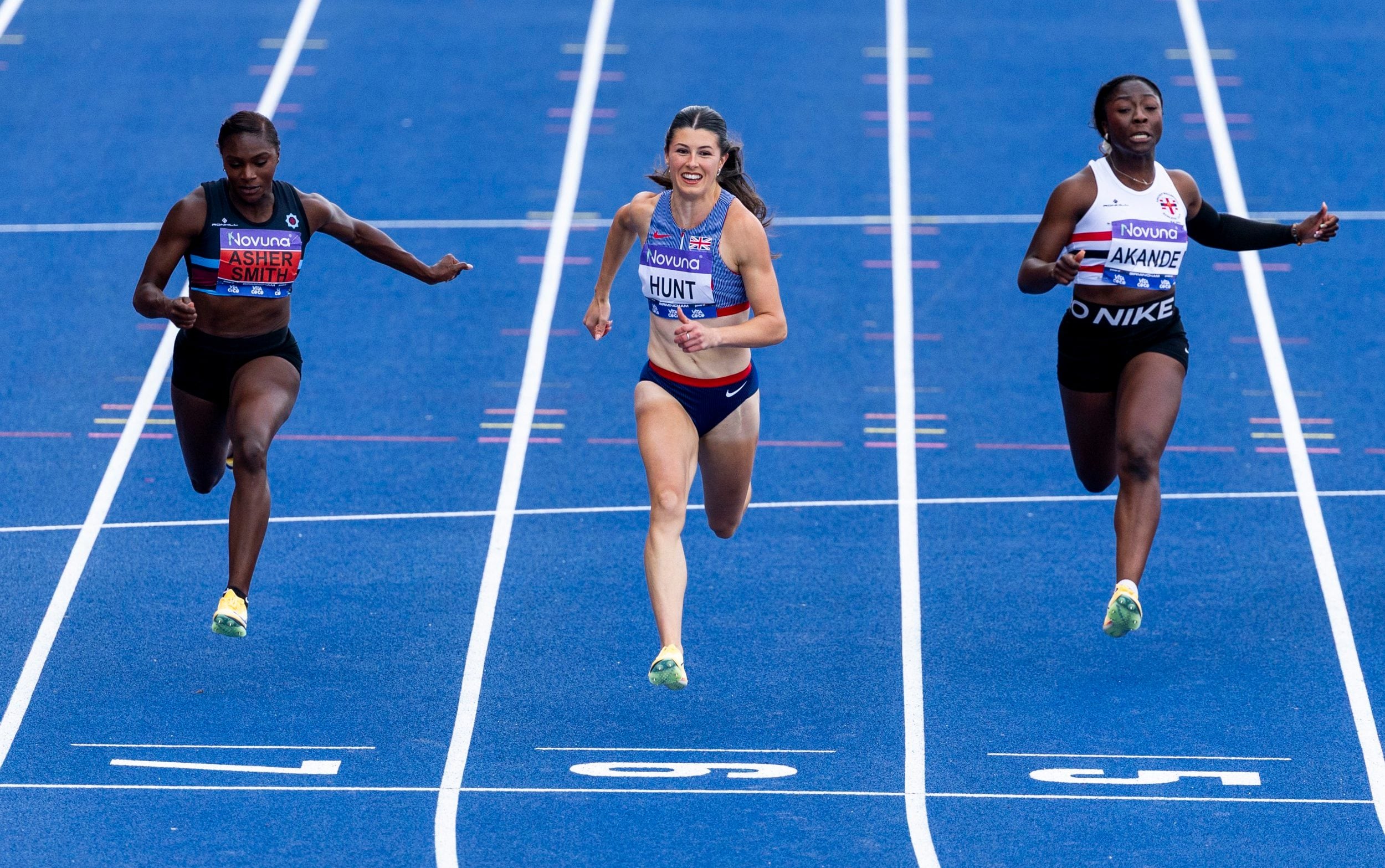 Hunt pips Dina Asher-Smith to the line by 0.02 seconds in the 100m final at this summer's UK Championships