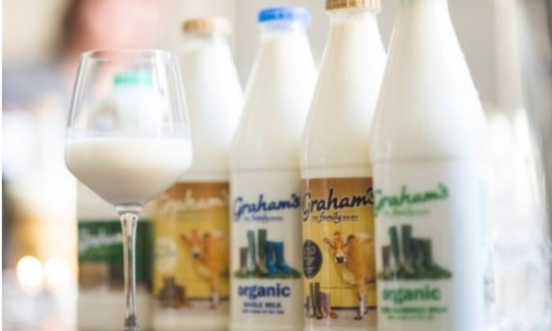 'Do not consume' warning issued for milk sold in major supermarkets