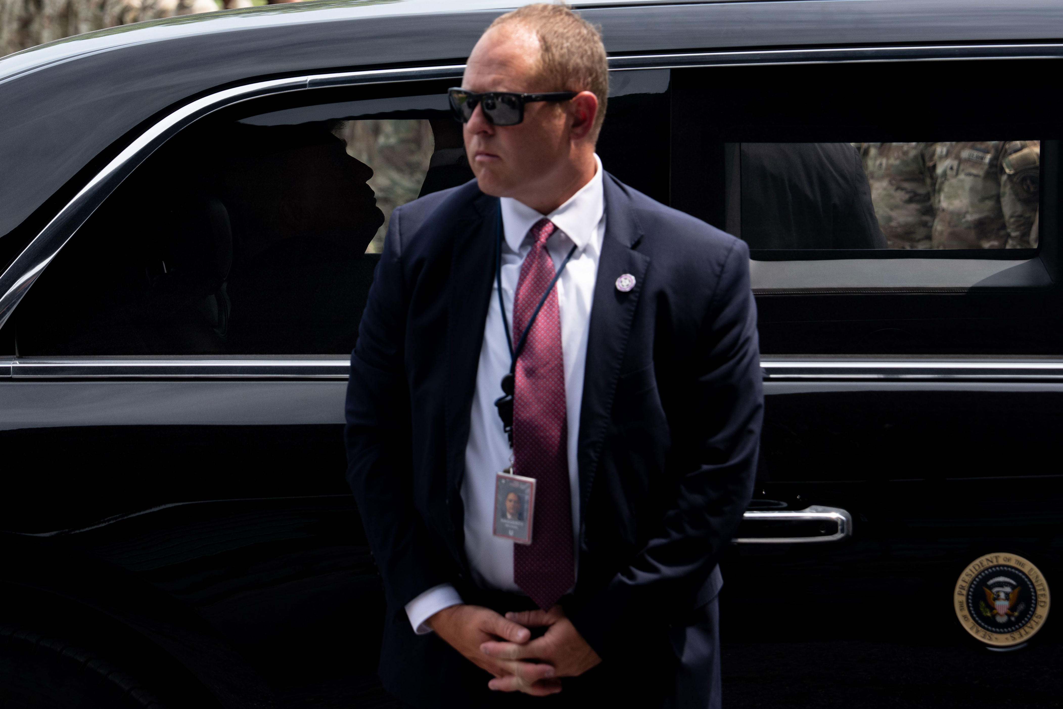 Secret Service probes soaring threats against protectees
