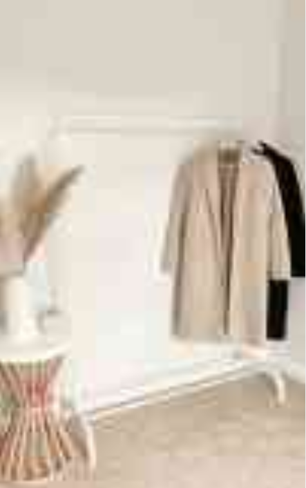 Effortless neutral outfits for everyday style