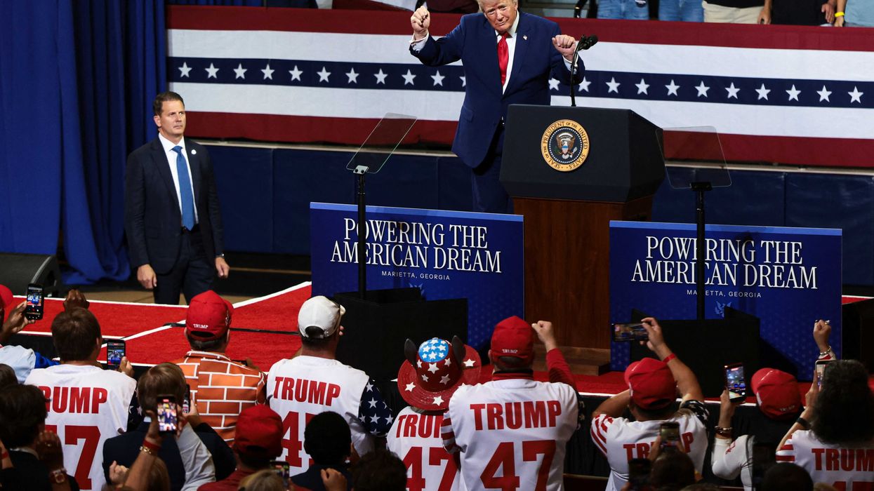 Trump 'mocked ruthlessly' by attendee at his own rally: journalist