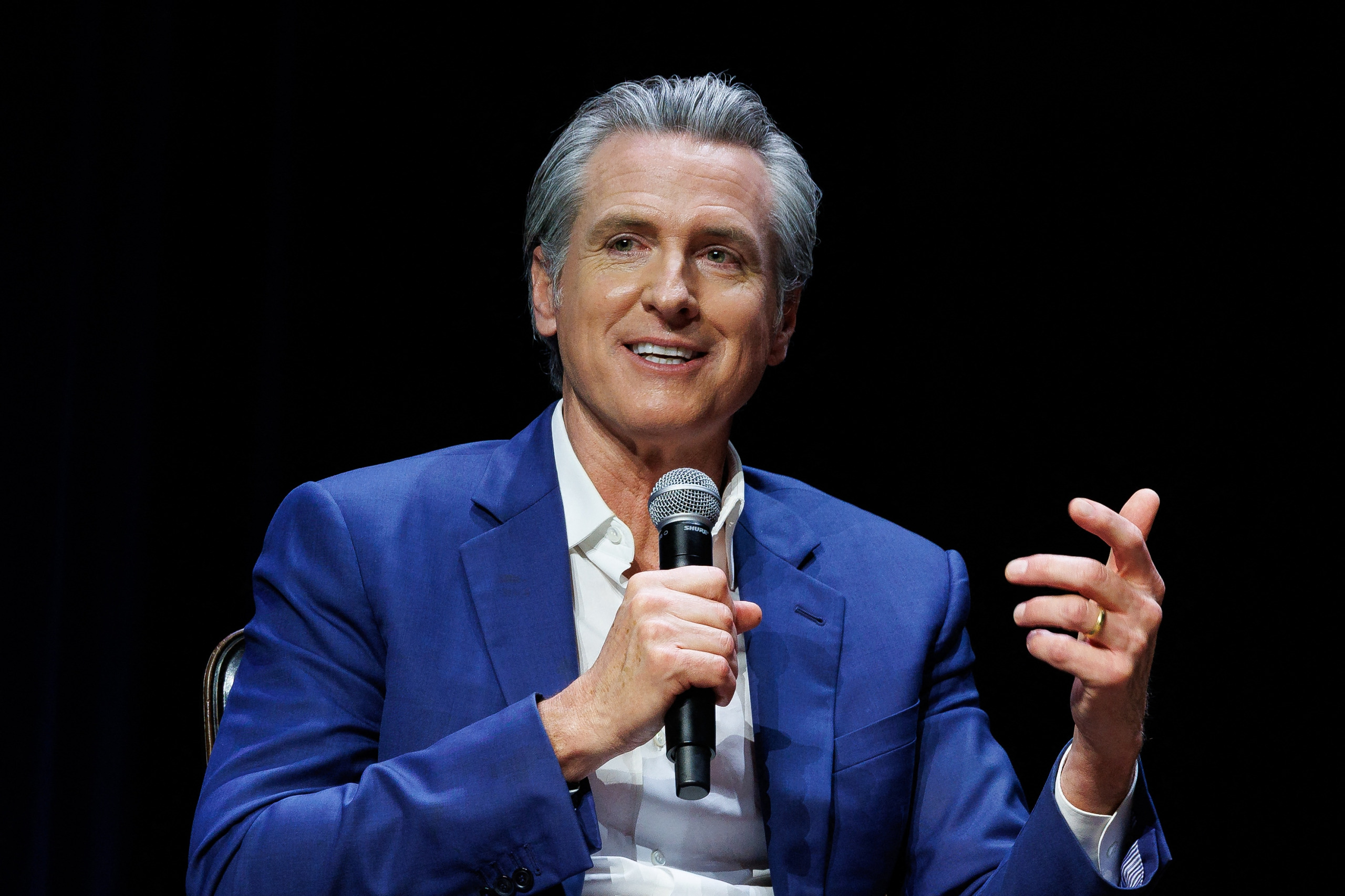 Newsom criticizes Trump admin over 'recycled political stunt' after Dr. Oz and RFK Jr. announce plans to pause $1 billion in federal Medicaid payments