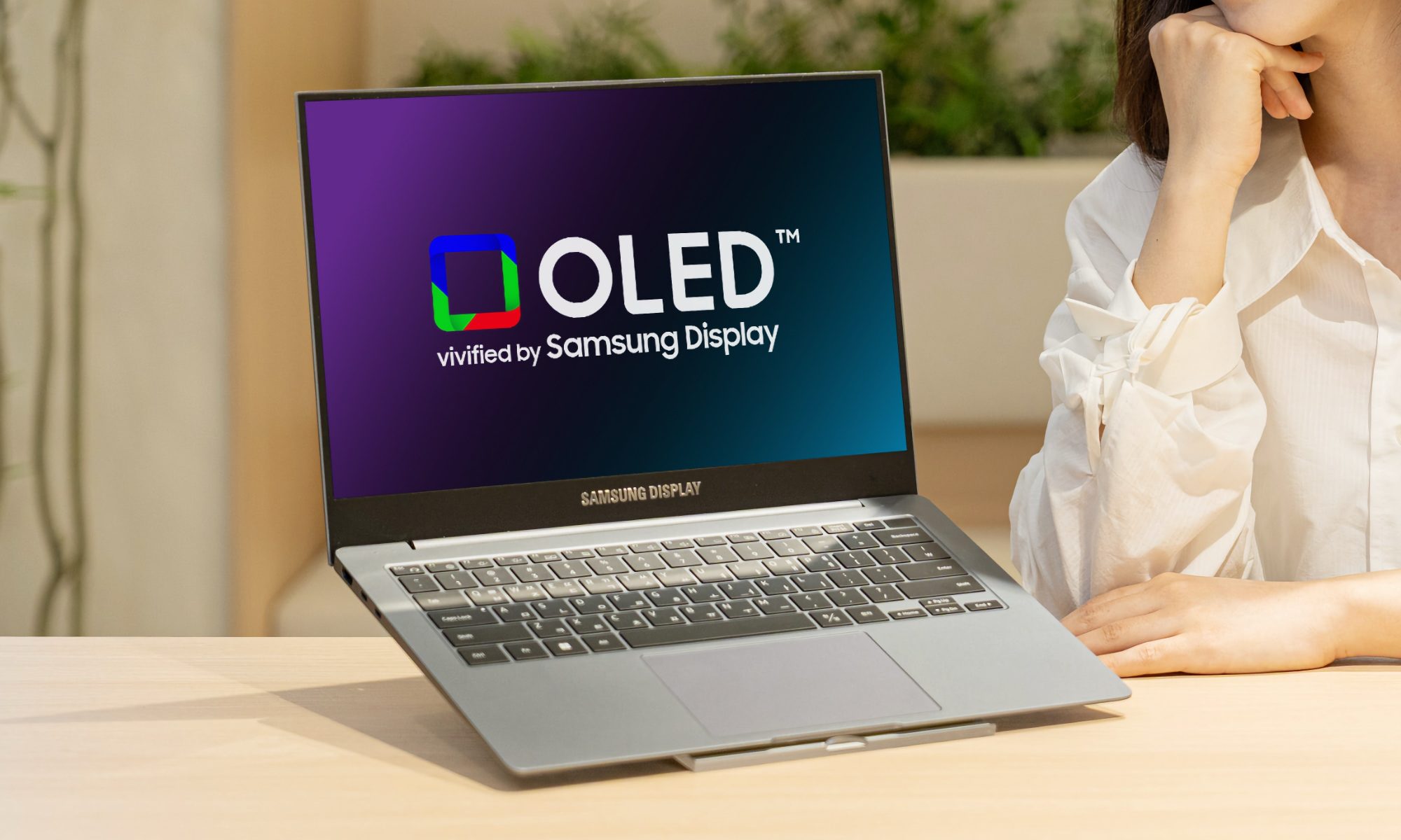 Samsung’s new OLED laptop panels just got a lot brighter, and they’ll last longer too