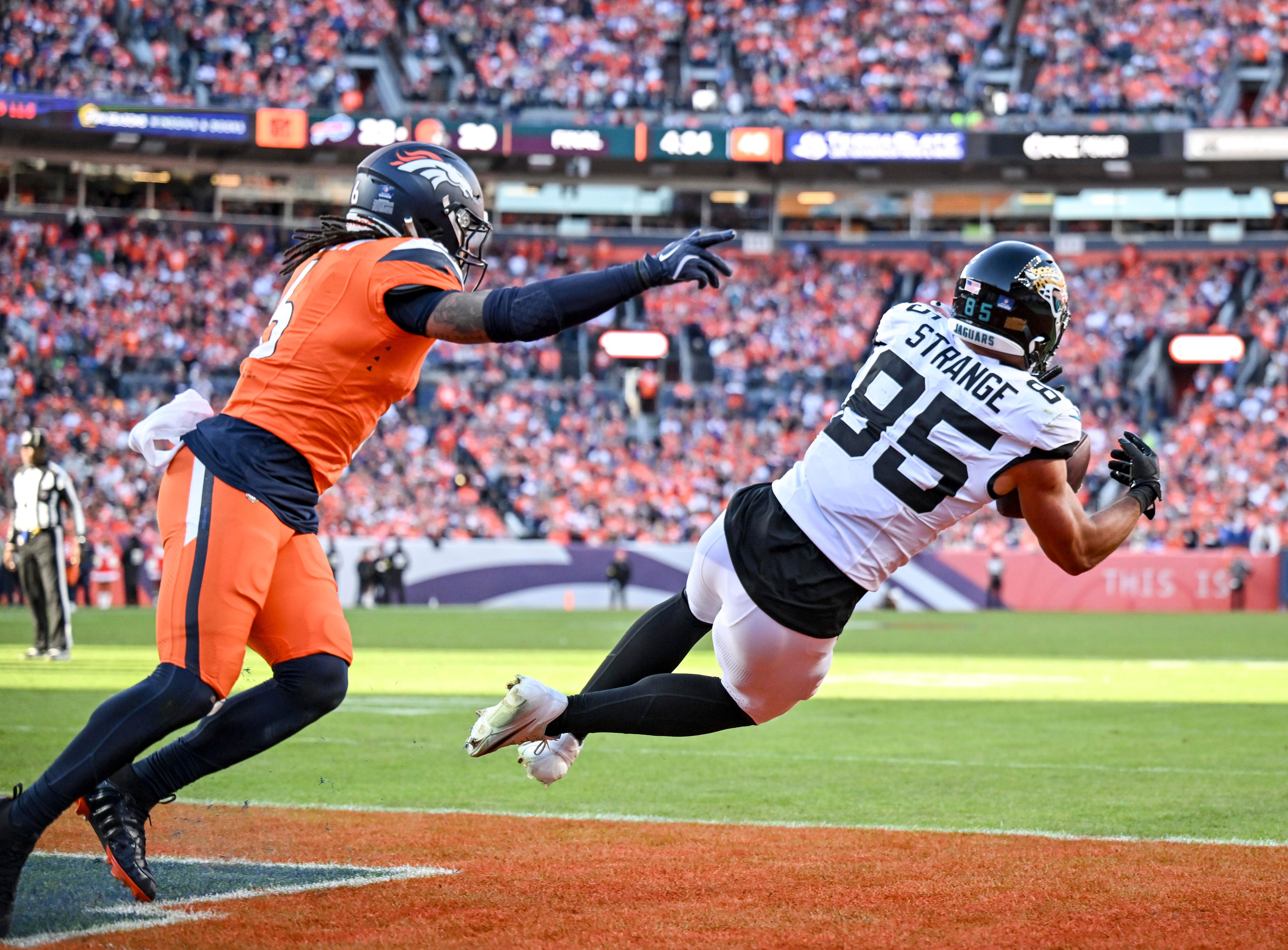 Will Commanders & Jags both be striving for playoff seeding in Week 17?