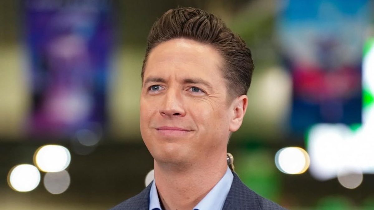 Onward, forward: NFL insider Tom Pelissero responds to his sudden layoff by ESPN