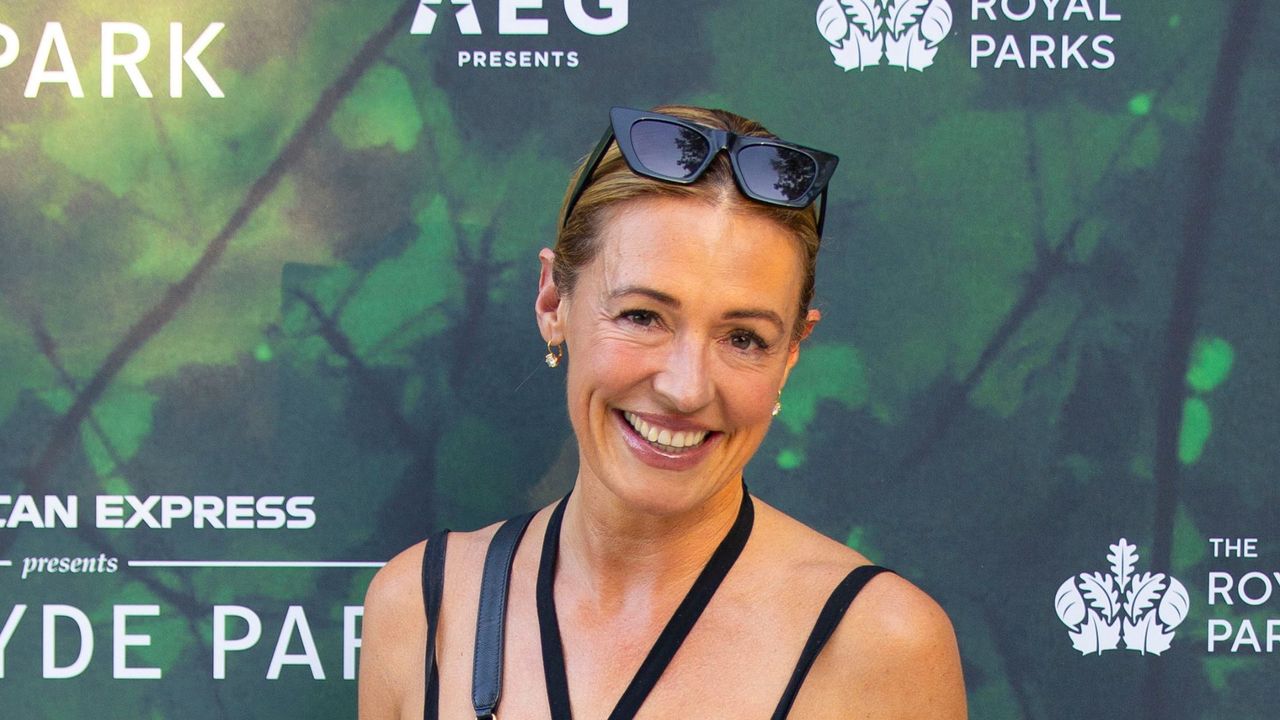 Cat Deeley pairs contemporary design with practicality a she delivers chic summer shoe inspiration