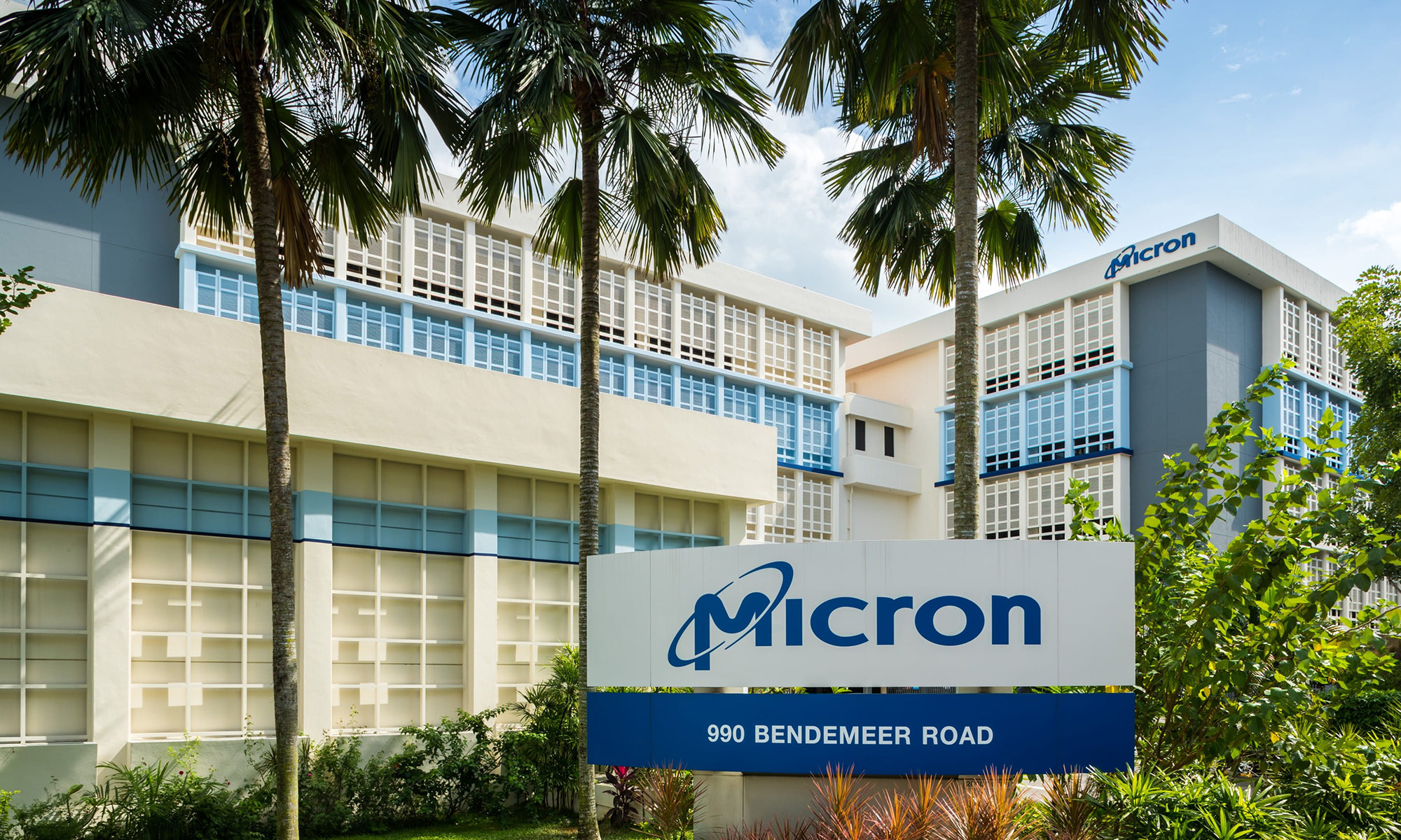 Prediction: Micron will hit $1,400 in 2027. Here's the math.