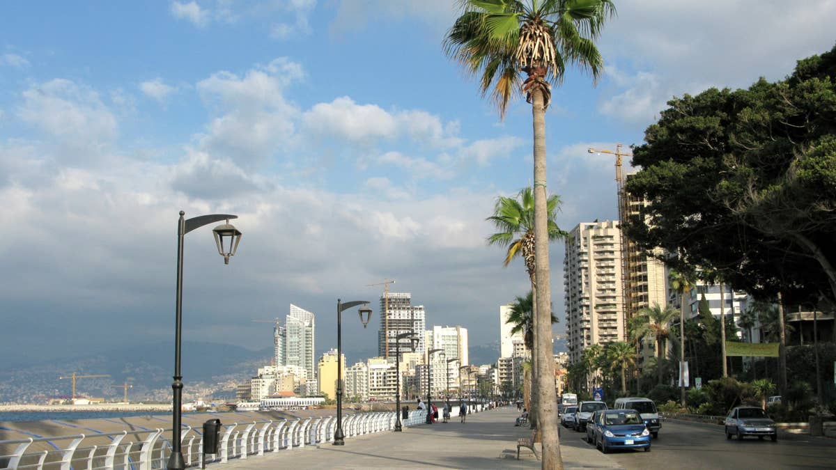 US airlines can fly to Lebanon again, but travel advisory warns against it