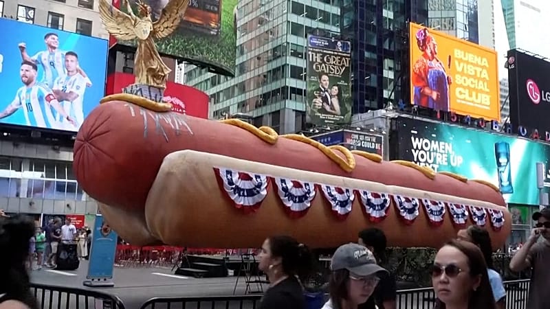 Giant hot dog sculpture returns to New York Times Square