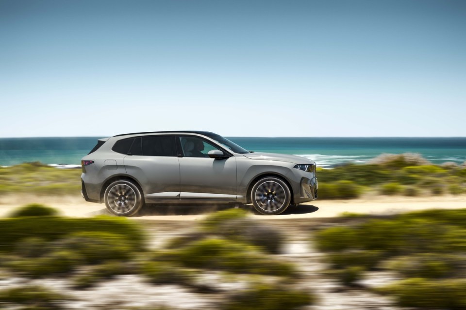 New BMW X5 gets diesel, hybrid, electric and hydrogen versions