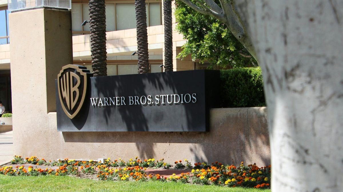 Judge Pauses Paramount-Warner Bros. Merger as Hollywood Waits for the Real Fight
