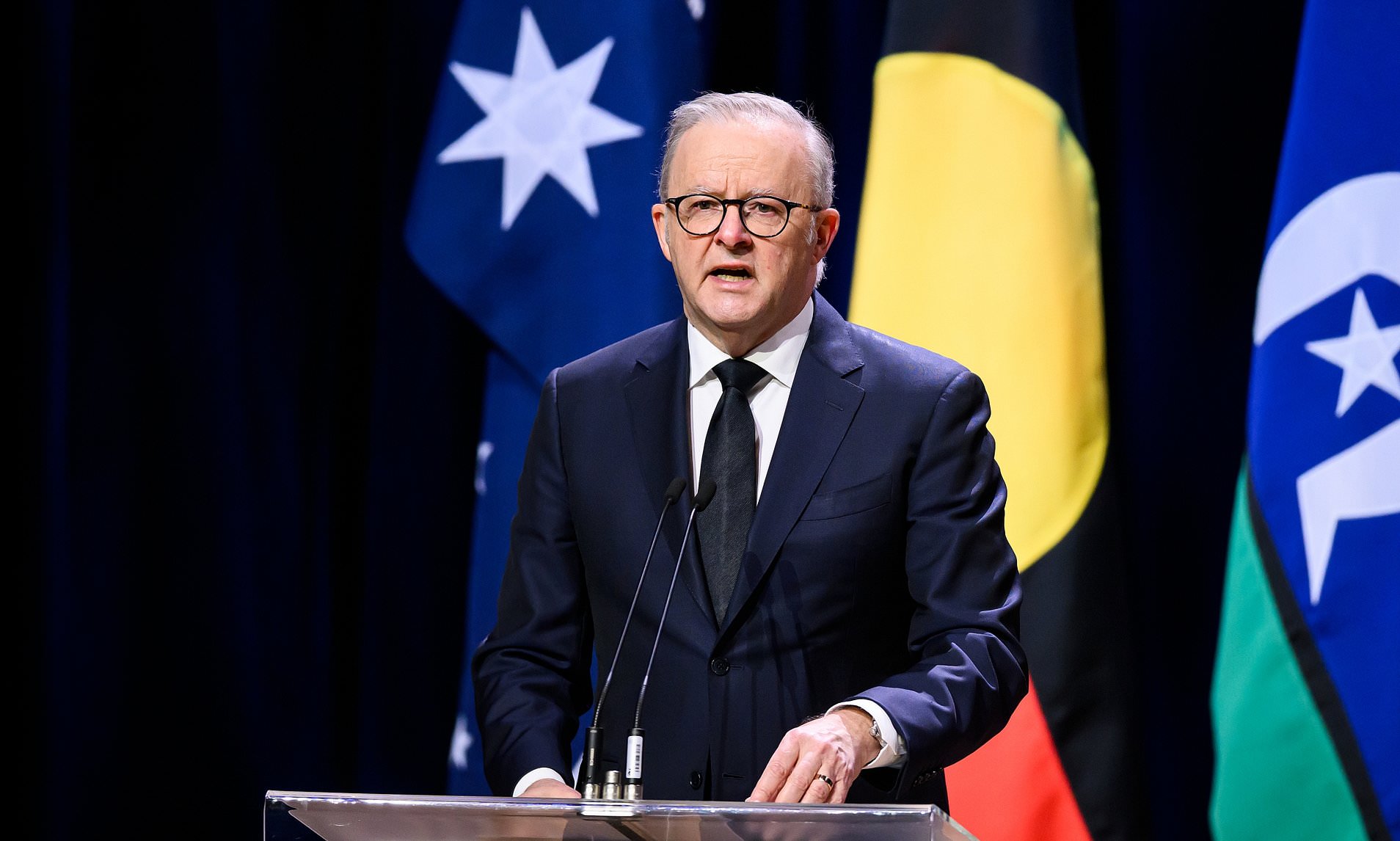 Labor commits to superannuation changes impacting millions of Aussie workers