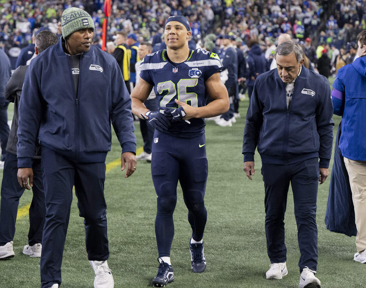 Another key Seahawks starter to an injury list for training camp, explained