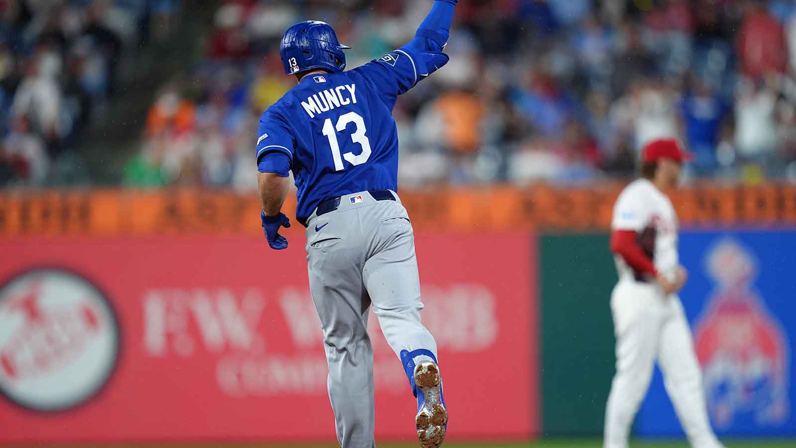 Max Muncy accomplishes impressive Dodgers home run feat vs. Phillies