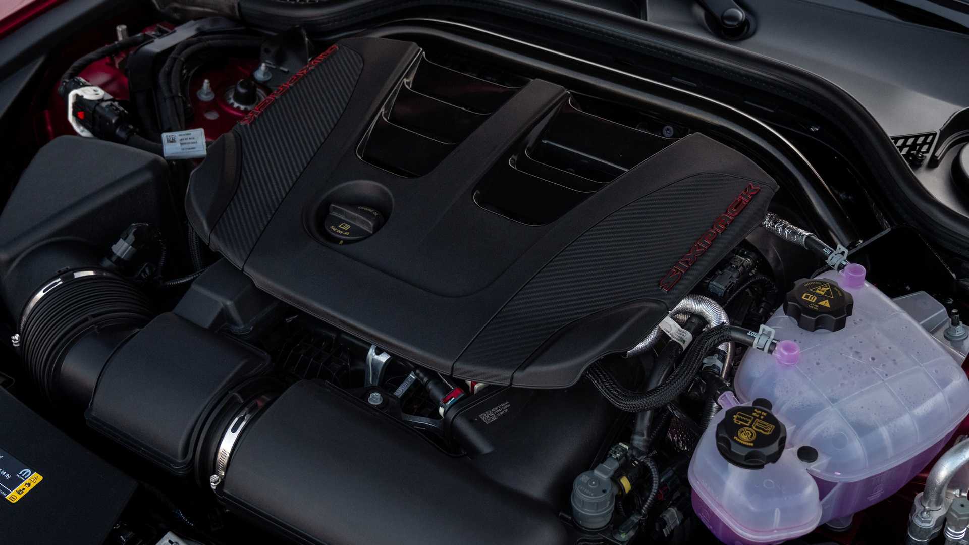 Hurricane six-cylinder engine Charger