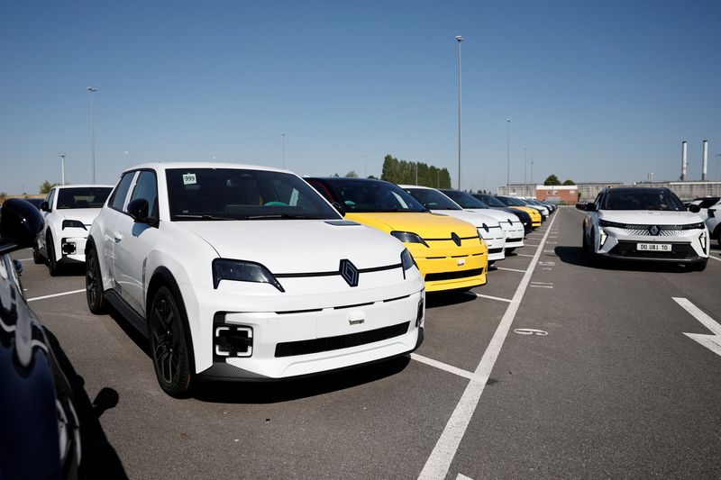 Renault first-half sales volumes slip on Chinese competition