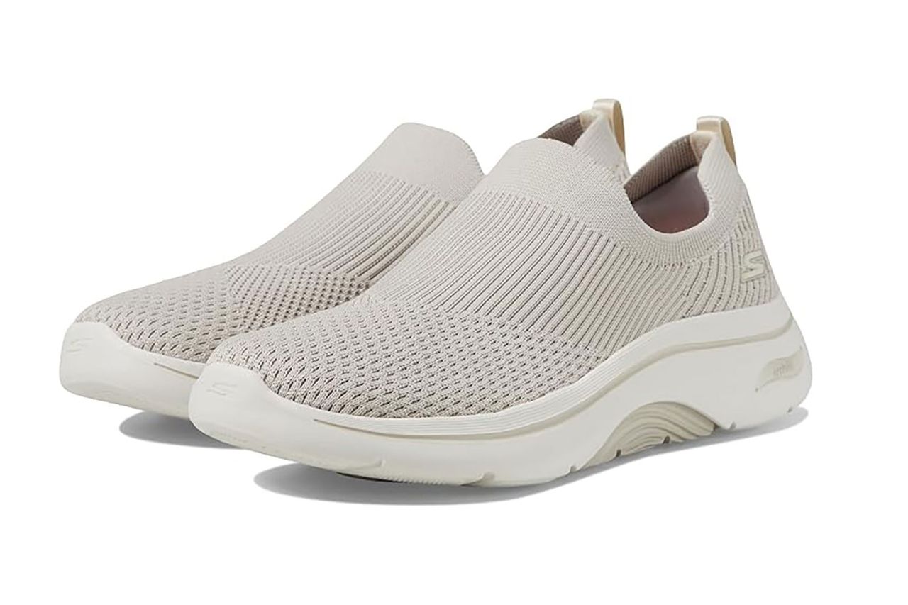 Skechers Women's Go Walk Arch Fit 2.0 - Paityn