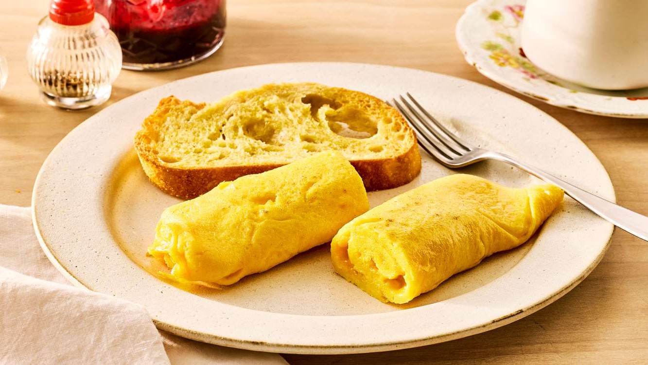 How to make French omelette secret explained - one small change makes a ...