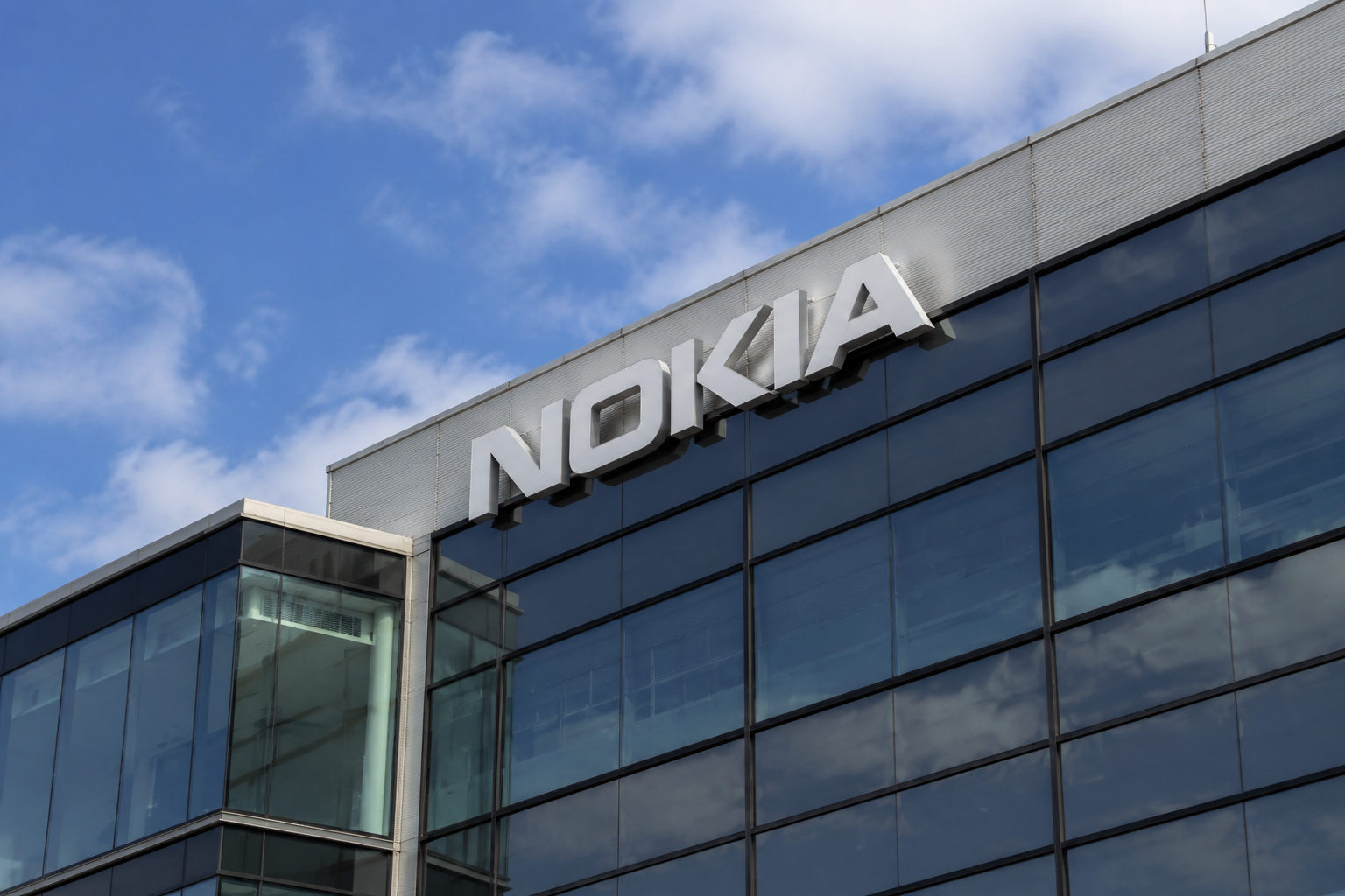 Nokia raises profit outlook as AI and cloud demand boost results