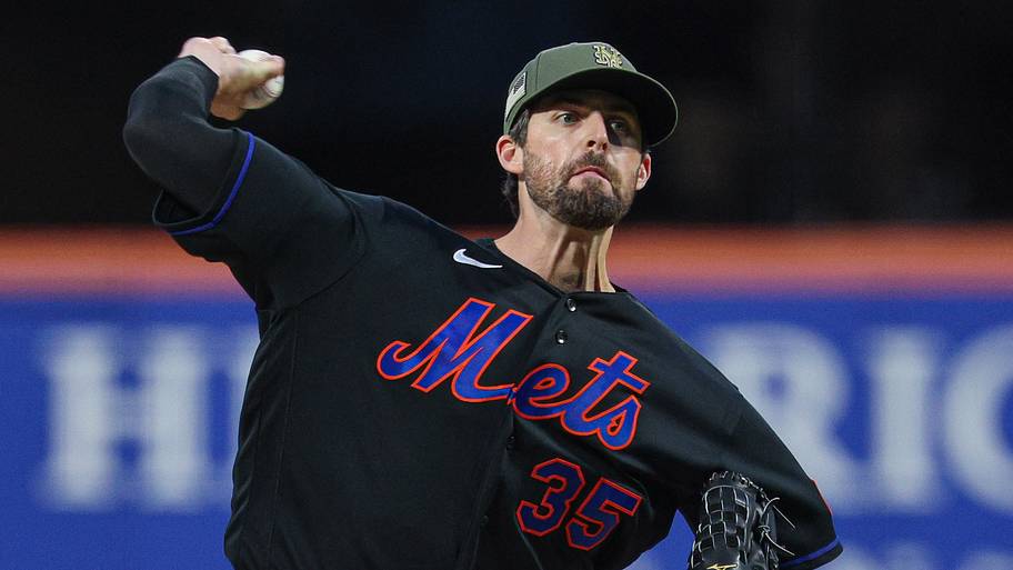 New York Mets pitcher Clay Holmes
