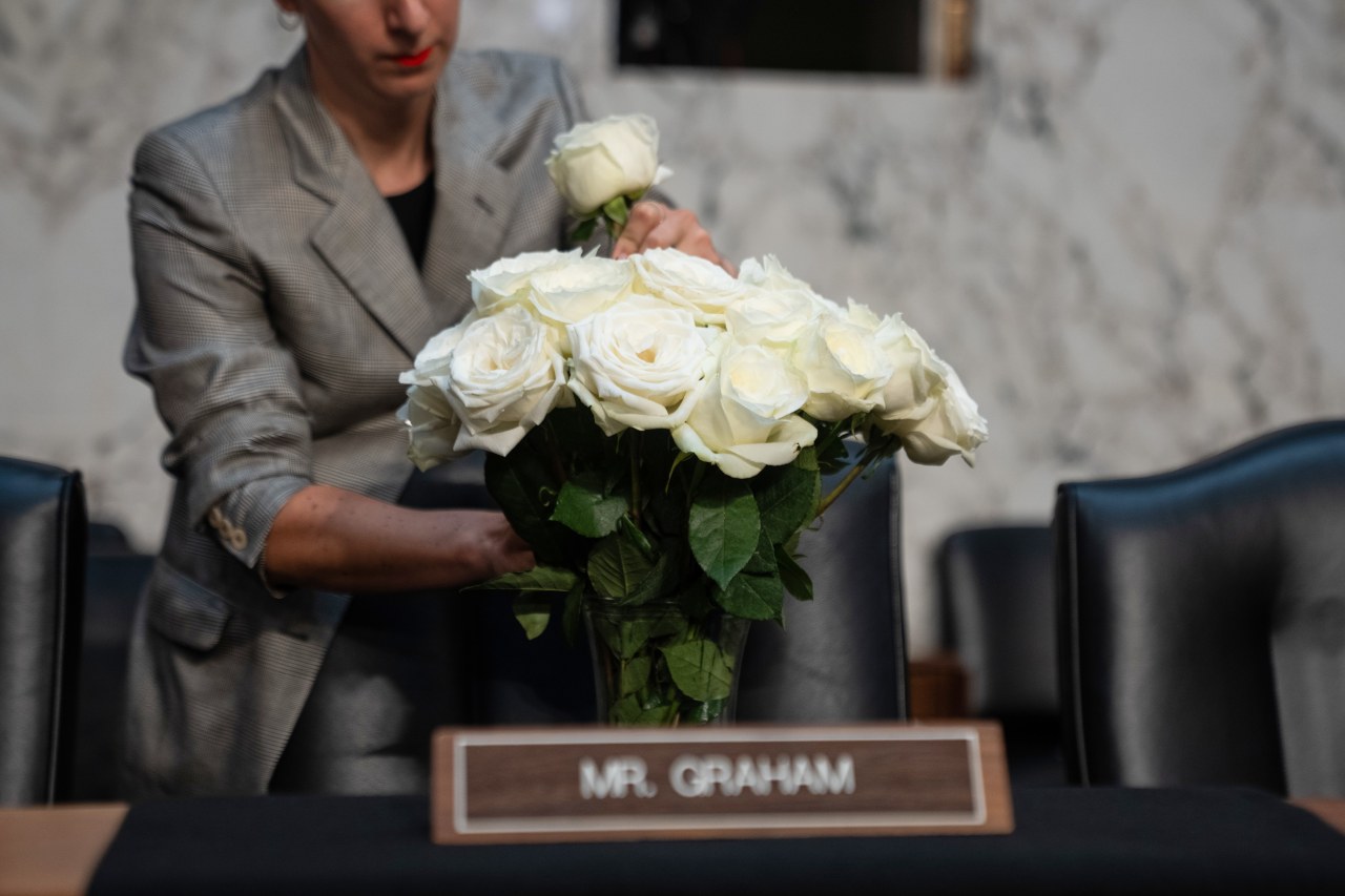 Big Question Swirling Around Graham’s Funeral: Will Netanyahu Attend?