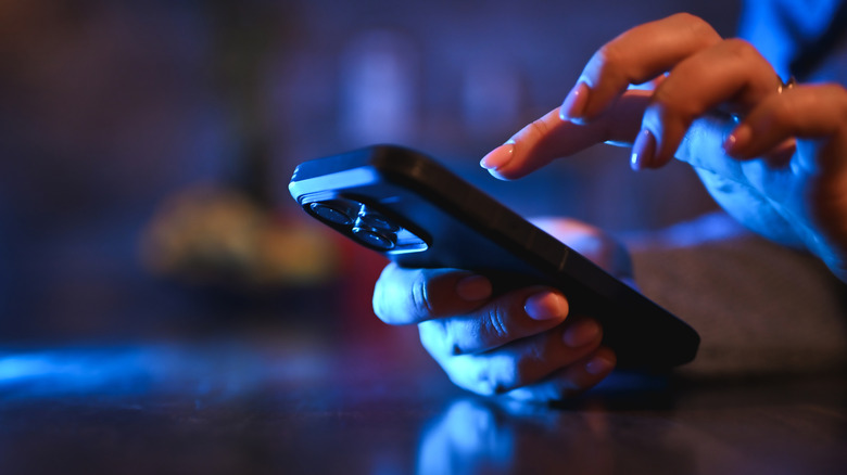 Is it safe to keep using a phone that no longer gets update support?