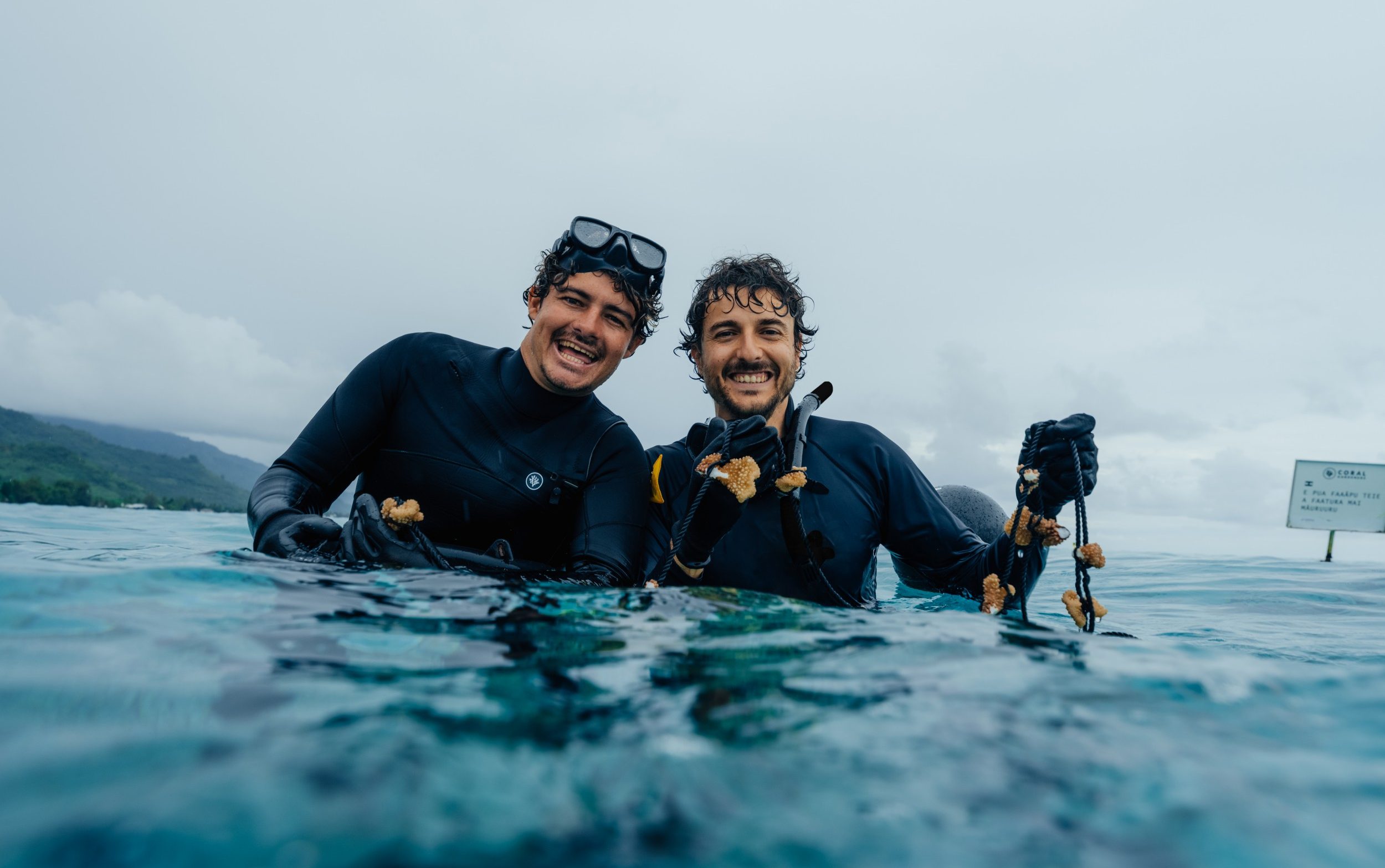 Titouan Bernicot, left, with tropical marine biologist Giovanni Chimienti