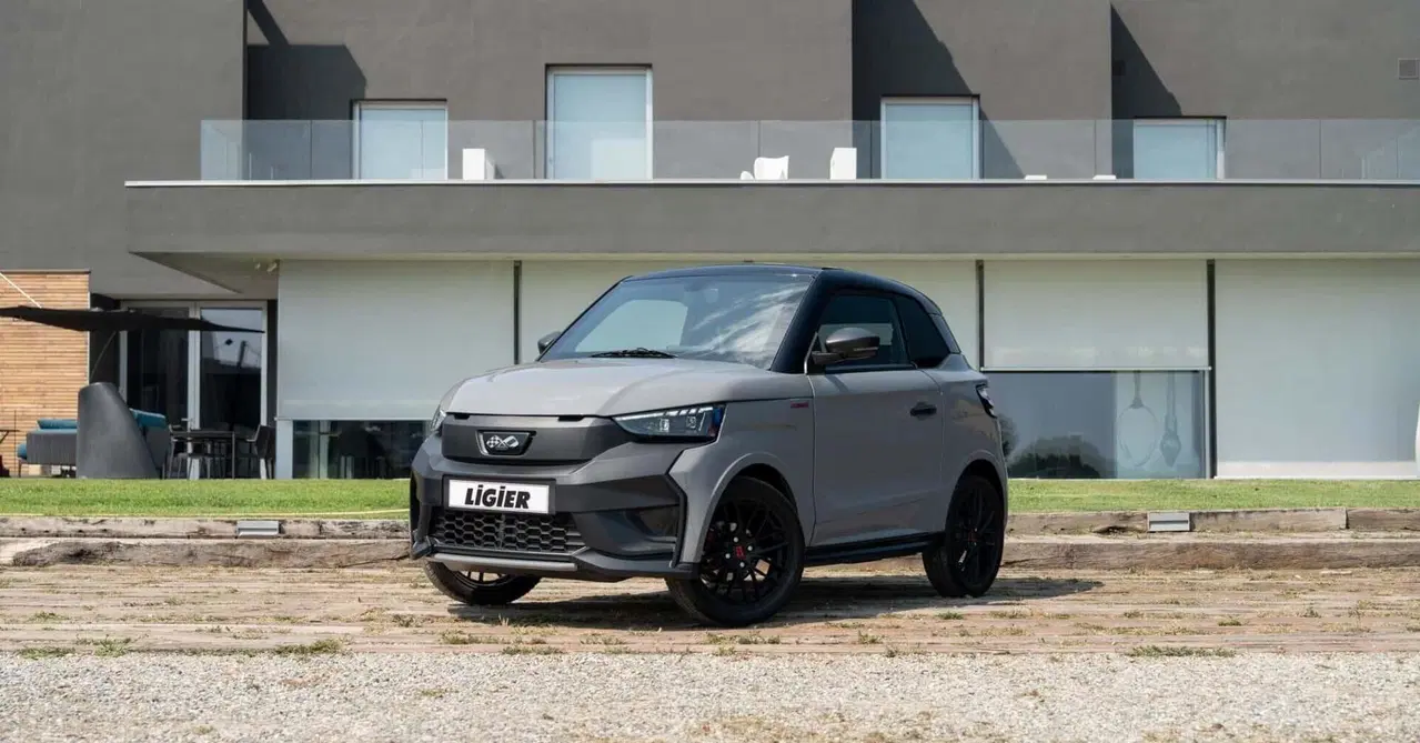Ligier JS50 2026: arriva la nuova microcar elettrica con autonomia record