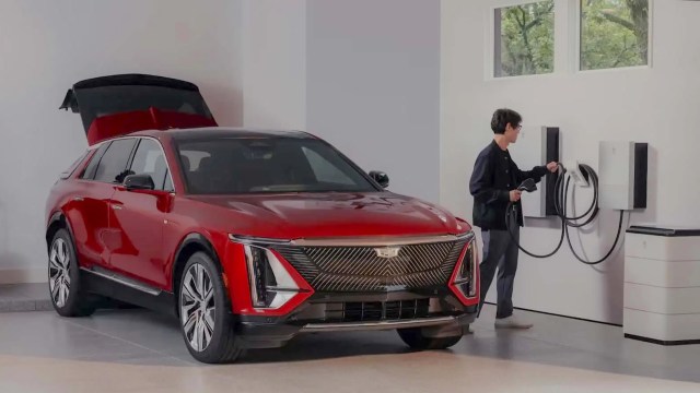 GM EV drivers will soon be able to lower home charging bills through new utility programs