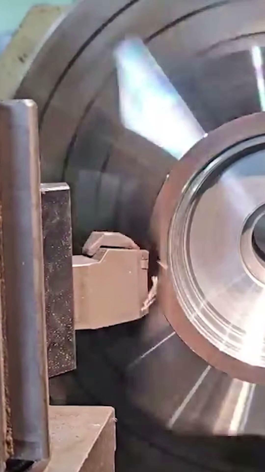 Heavy-duty tool post grinder build