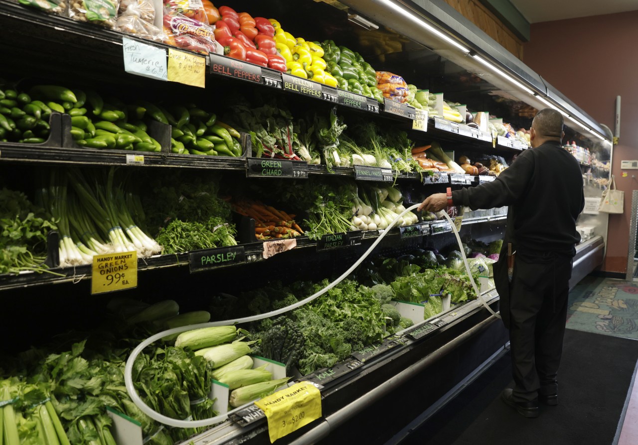 Your guide to (still) eating fresh fruits and vegetables this summer