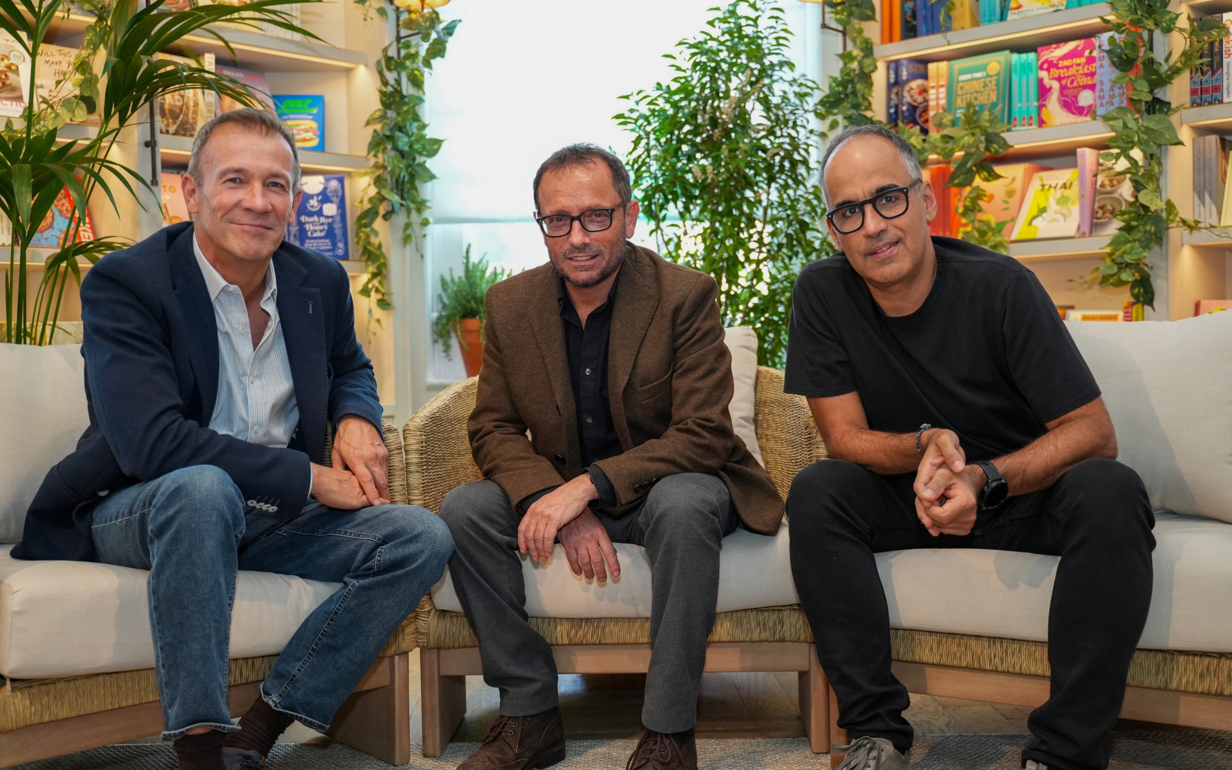 Johnnie Hampel, Stuart Cash and Arik Peretz