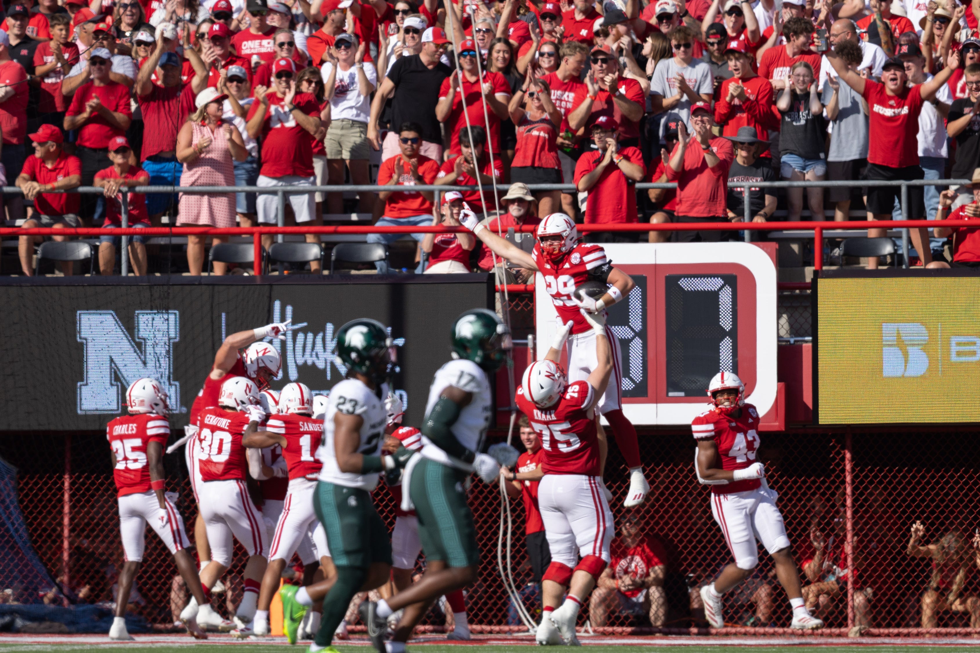 Nebraska tight end Carter Nelson entering 2026 healthy and ready