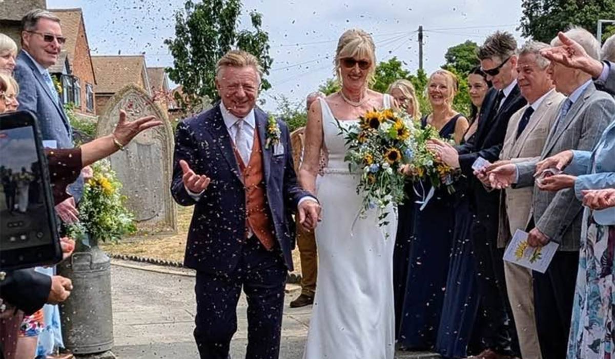 Coronation Street actor ties the knot in countryside wedding