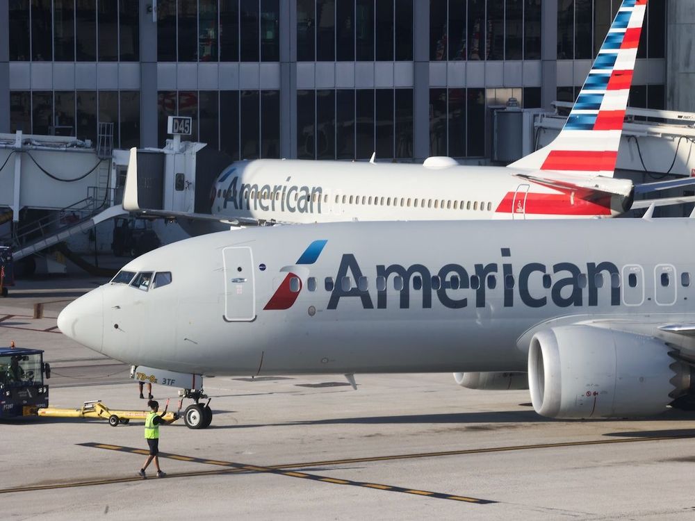 AAL stock drops after $2.2B fuel costs spark full-year guidance cut despite Q2 beat