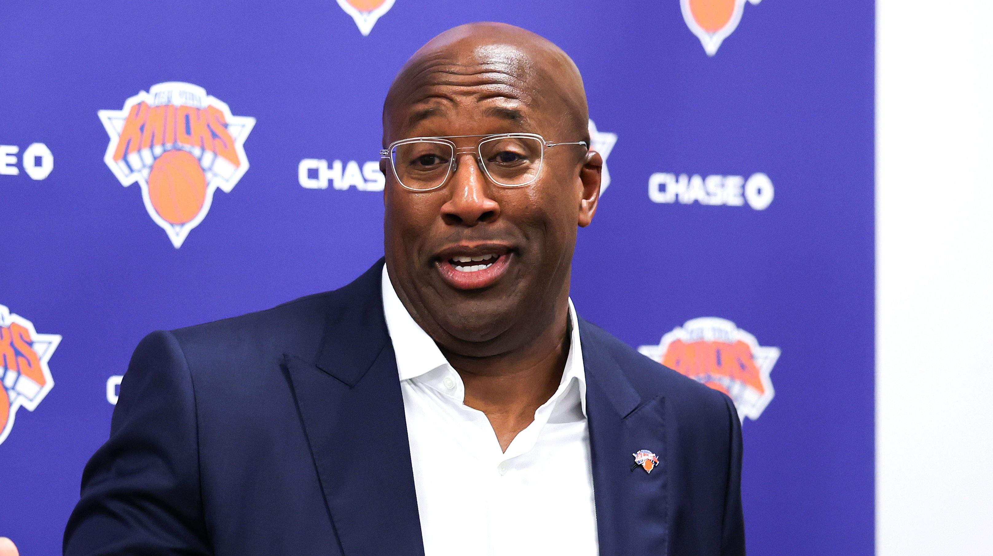 Knicks urged to engage in trade talks for breakout big man