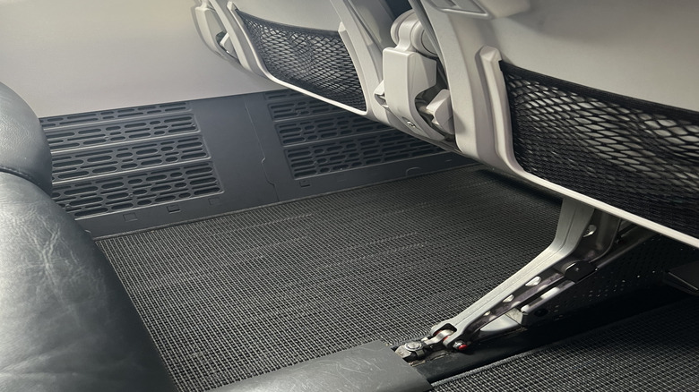 The Disgusting Spot Near Your Plane Seat To Avoid Touching, Per A Flight Attendant