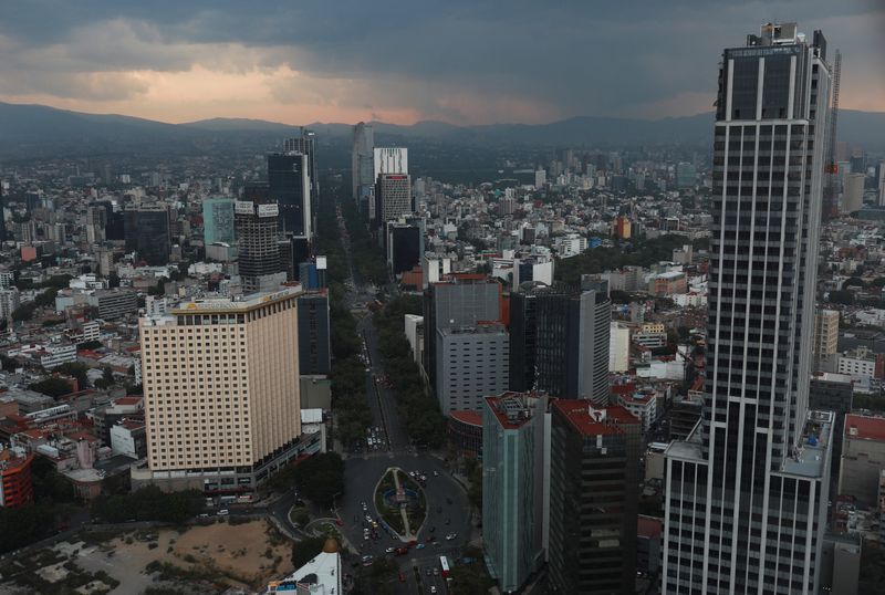 Mexican economy falters in May as construction dips