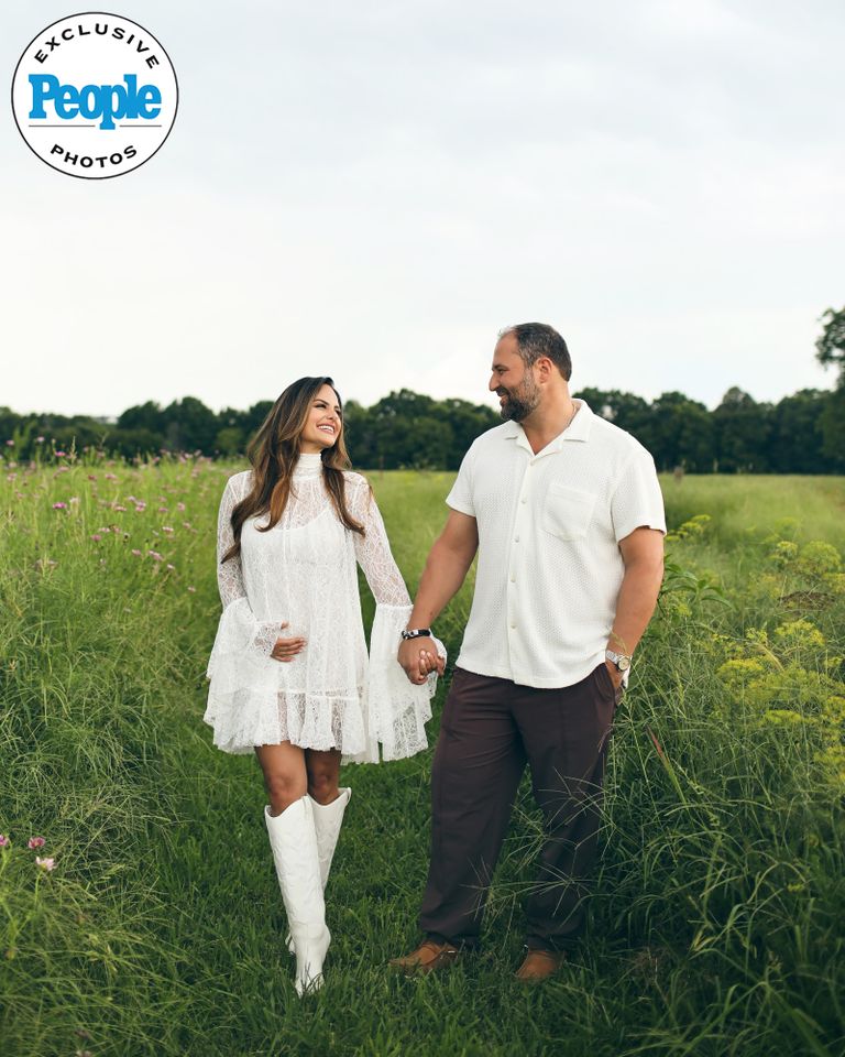 Pia Toscano and Carmen Educate announce pregnancy