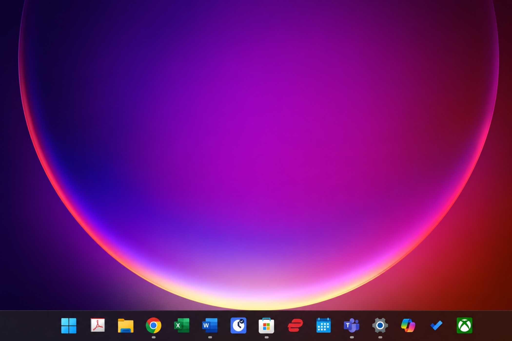 Taskbar stacked with programs I use daily