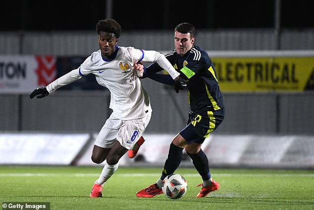 Newcastle United have agreed a deal to sign Monaco defensive midfielder Aladji Bamba (left)