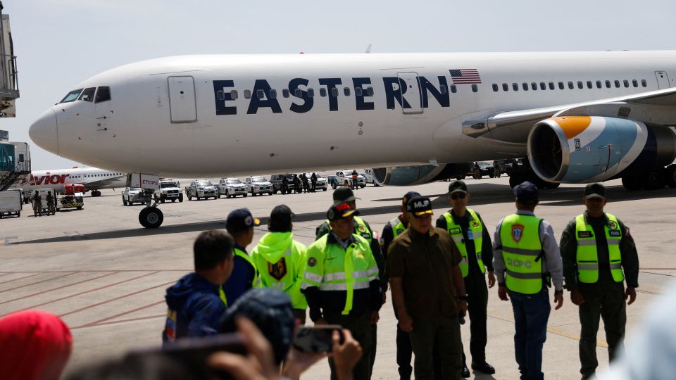 A plane carrying the children of Venezuelan migrants deported from the United States arrives at Simon Bolivar International Airport, in Maiquetia, Venezuela, on July 18, 2025. - Leonardo Fernandez Viloria/Reuters