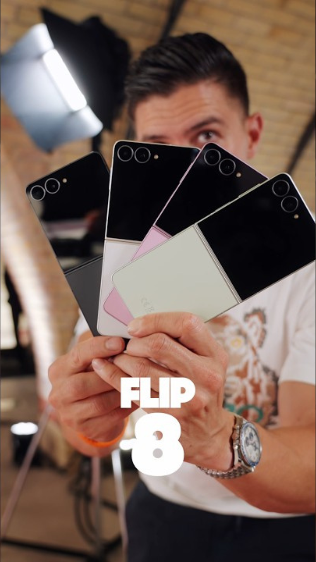 Explore all Samsung Galaxy Z Flip 8 color options together