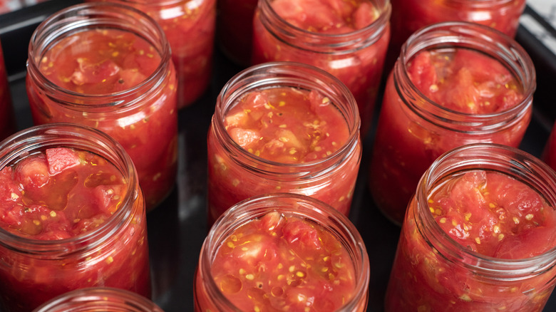 The worst jarred salsa at the grocery store comes from a beloved restaurant chain