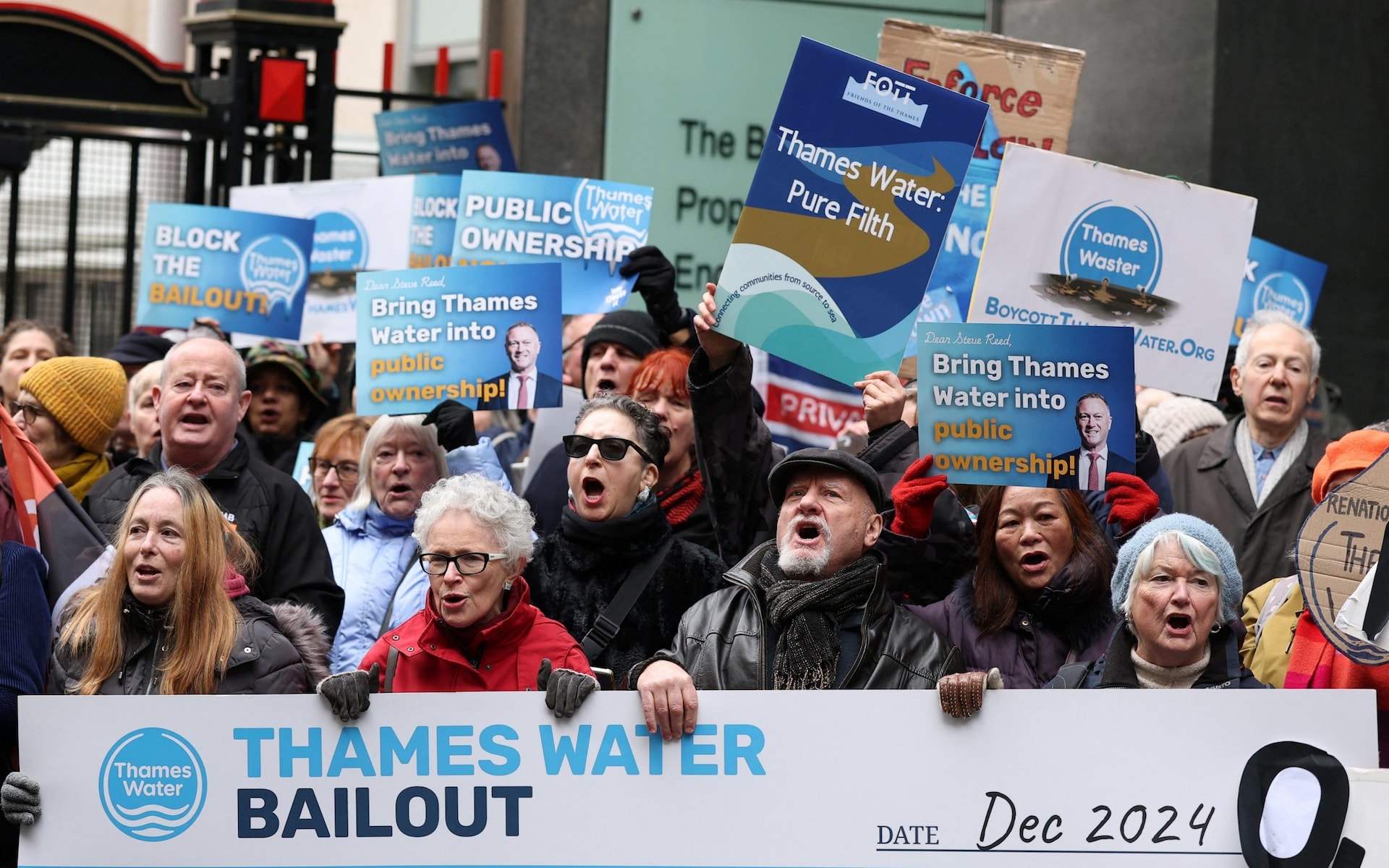 Demonstrators protest against Thames Water's bid to seek approval for its restructuring plan, at the High Court in London, Britain, February 3, 2025