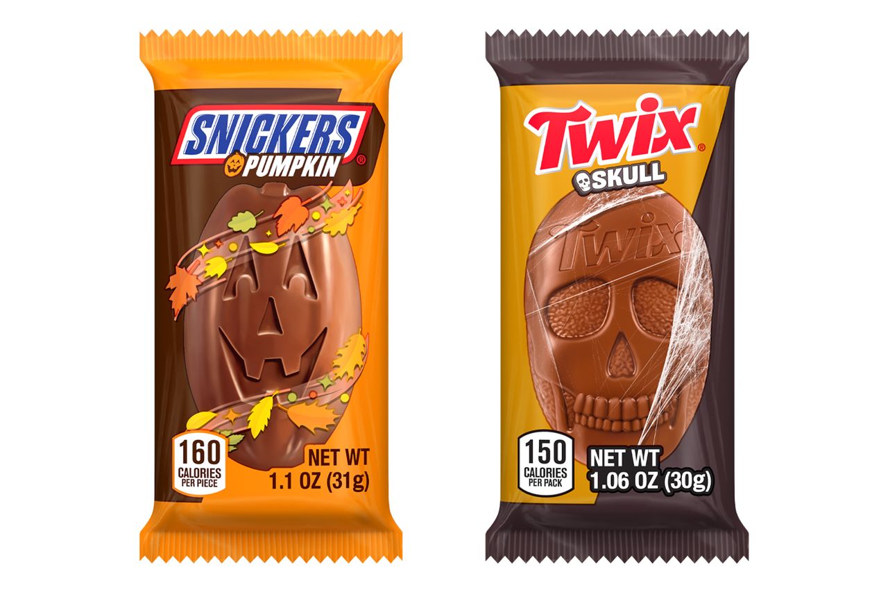 Snickers Pumpkin; Twix Skull